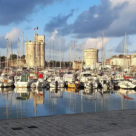 Un En 2* La Rochelle (Charente-Maritime)