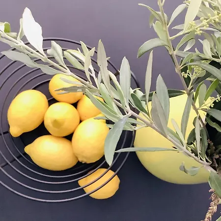 Un En 2* La Rochelle (Charente-Maritime)