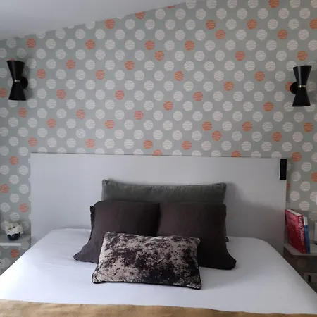 Un En 2* La Rochelle (Charente-Maritime)