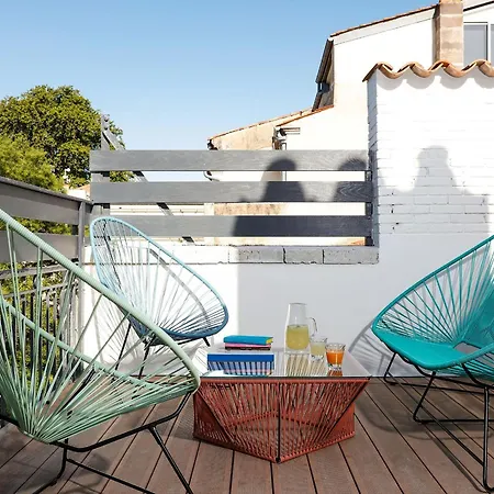 Hotel Un En La Rochelle (Charente-Maritime)