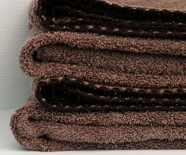 Hotel Un En La Rochelle (Charente-Maritime)