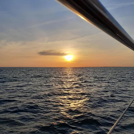 أون إن فيل فندق لا روشيل