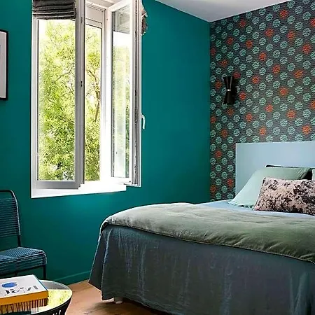 Un En Otel La Rochelle (Charente-Maritime)